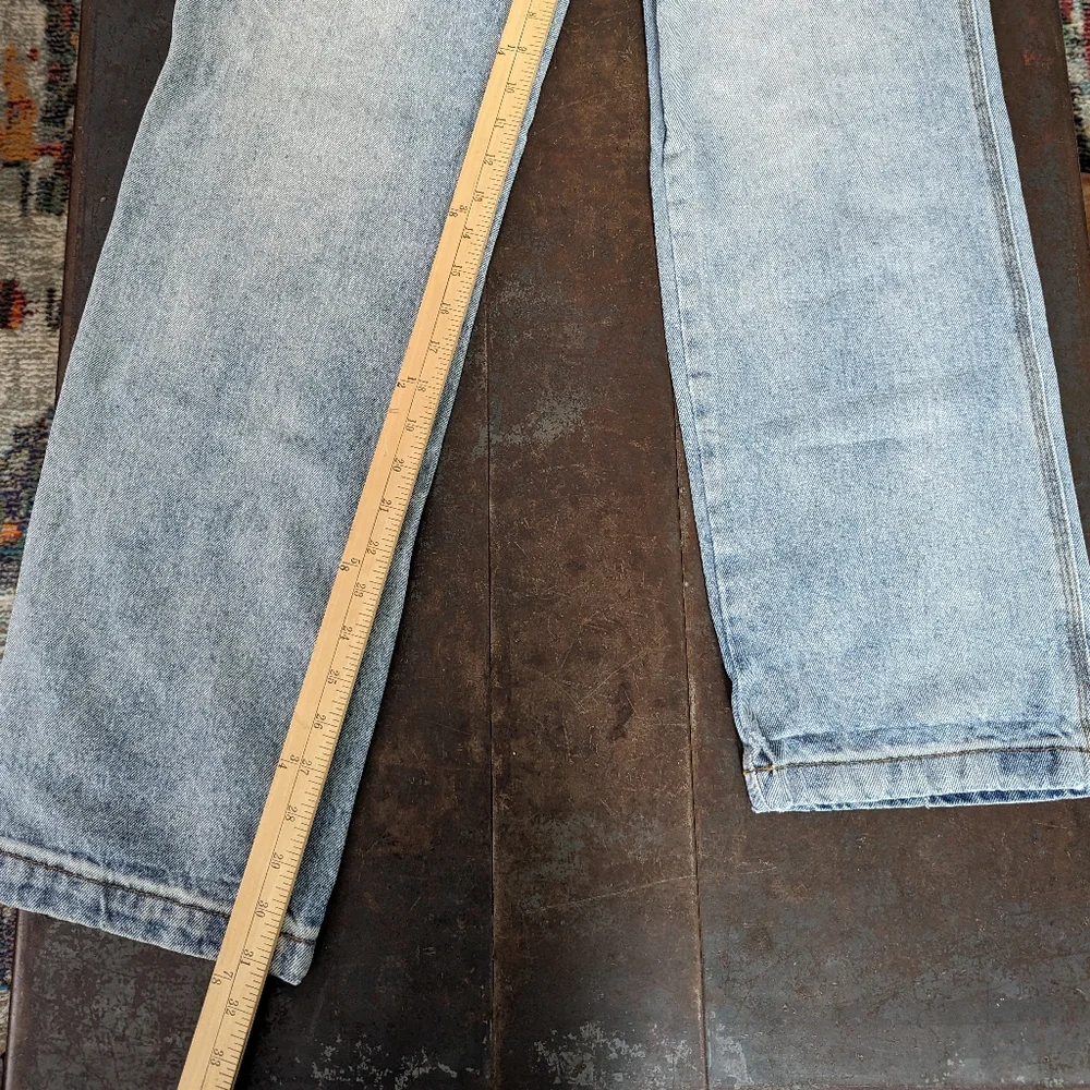 Brandy Melville / J. Galt light wash wide leg cargo jeans - Picture 3 of 6